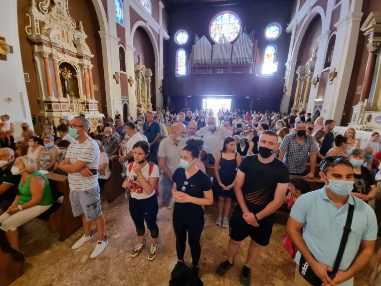 Diljem zemlje slave se svete mise povodom Velike Gospe