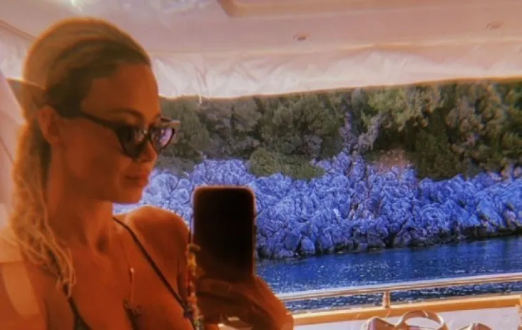 Diletta izbacila grudi za rođendan: Talijanska voditeljica definitivno pokazala previ&scaron;e