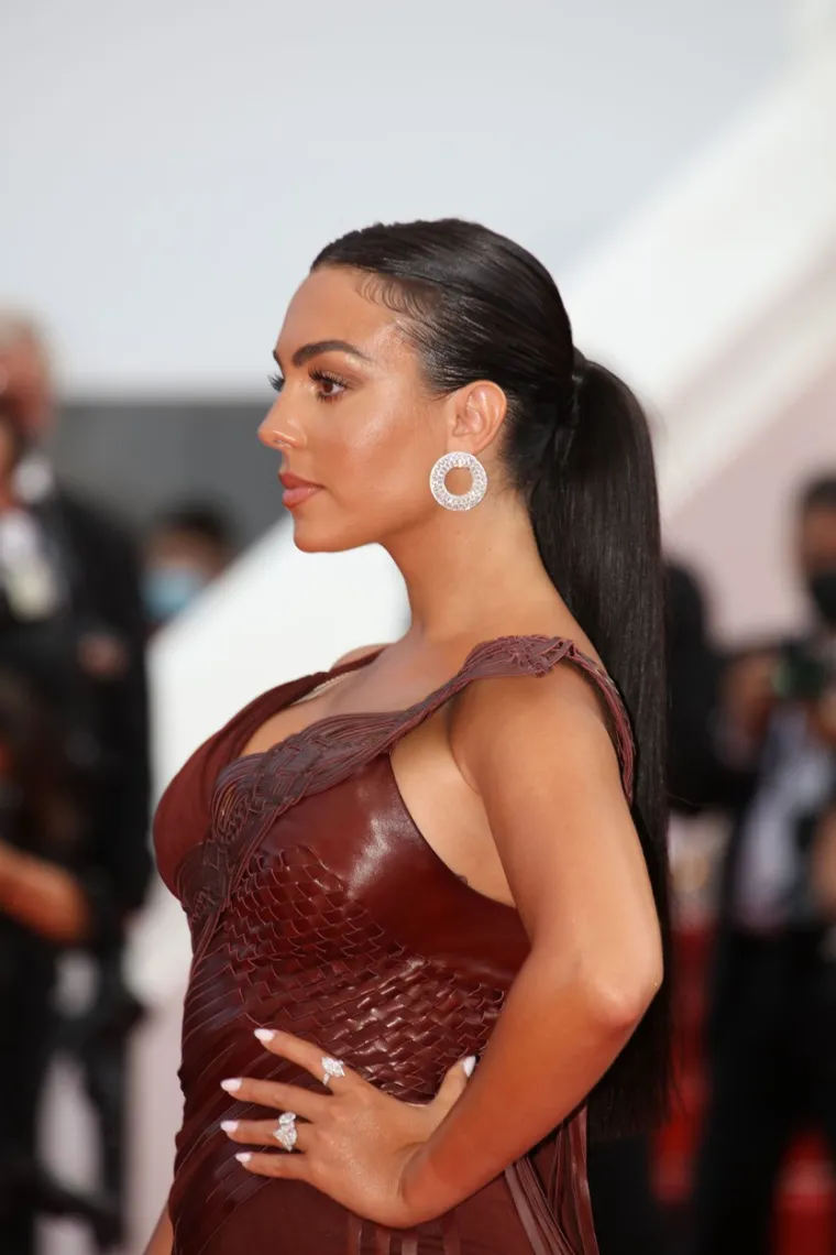 Ronaldova Georgina objavila seriju jako vrućih fotografija, fanovi 'podivljali'