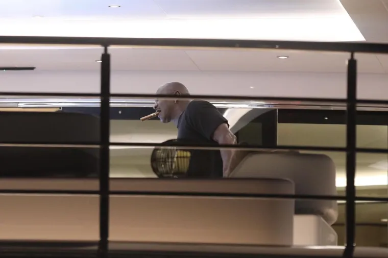 Slavni ko&scaron;arka&scaron; Michael Jordan do&scaron;ao u Split: Pogledajte kako izgleda jahta na kojoj boravi