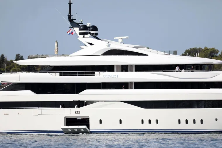 Michael Jordan ostao na jahti u Skradinu, a supruga s prijateljima obi&scaron;la NP Krka