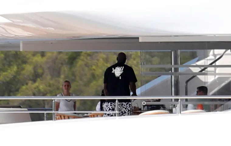 Michael Jordan ostao na jahti u Skradinu, a supruga s prijateljima obi&scaron;la NP Krka