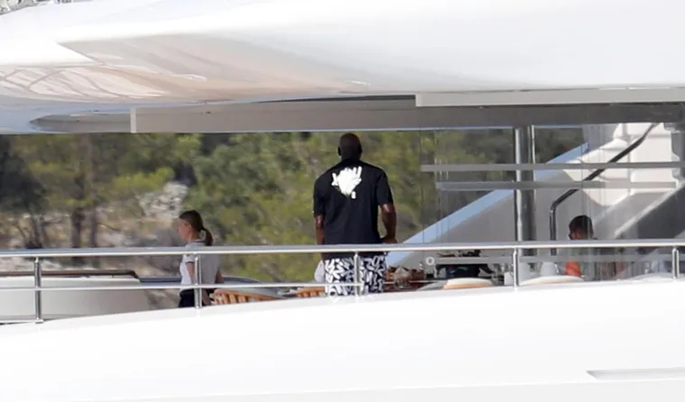 Michael Jordan ostao na jahti u Skradinu, a supruga s prijateljima obi&scaron;la NP Krka