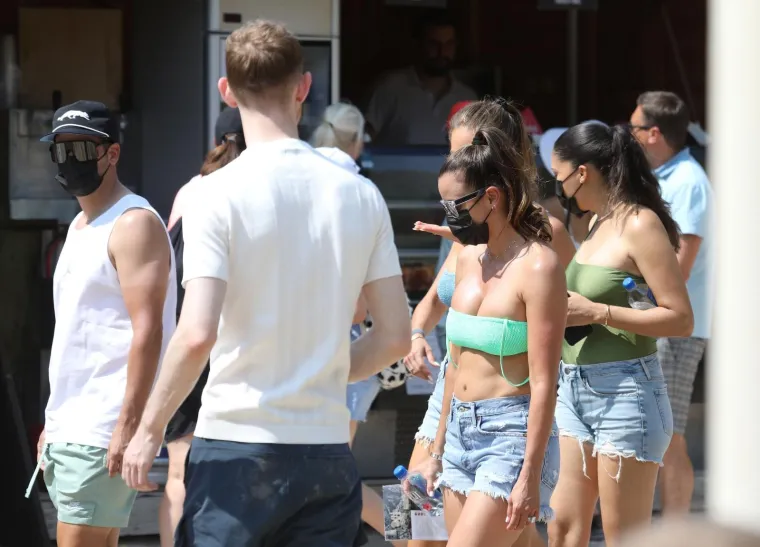 Michael Jordan ostao na jahti u Skradinu, a supruga s prijateljima obi&scaron;la NP Krka