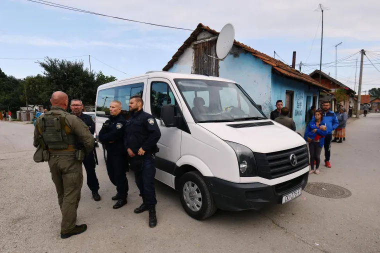 Policija osigurava područje krvavog sukoba u kojem je ubijena žena i ranjeno vi&scaron;e osoba