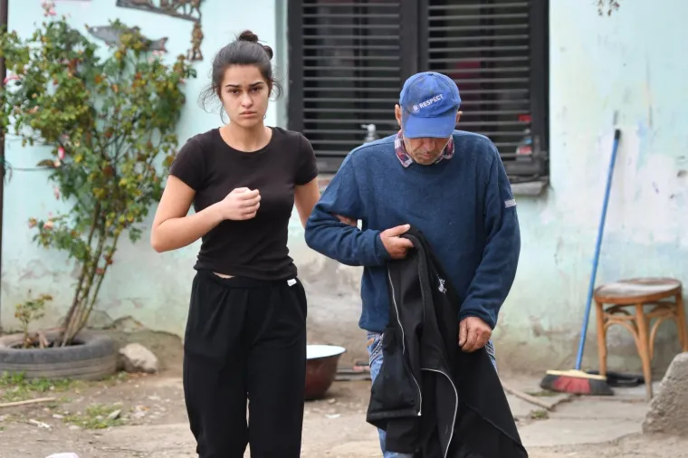 Policija osigurava područje krvavog sukoba u kojem je ubijena žena i ranjeno vi&scaron;e osoba