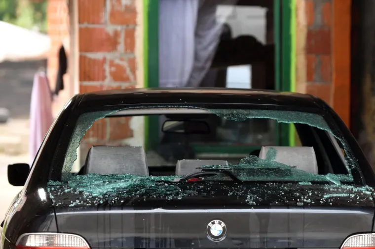 Policija osigurava područje krvavog sukoba u kojem je ubijena žena i ranjeno vi&scaron;e osoba