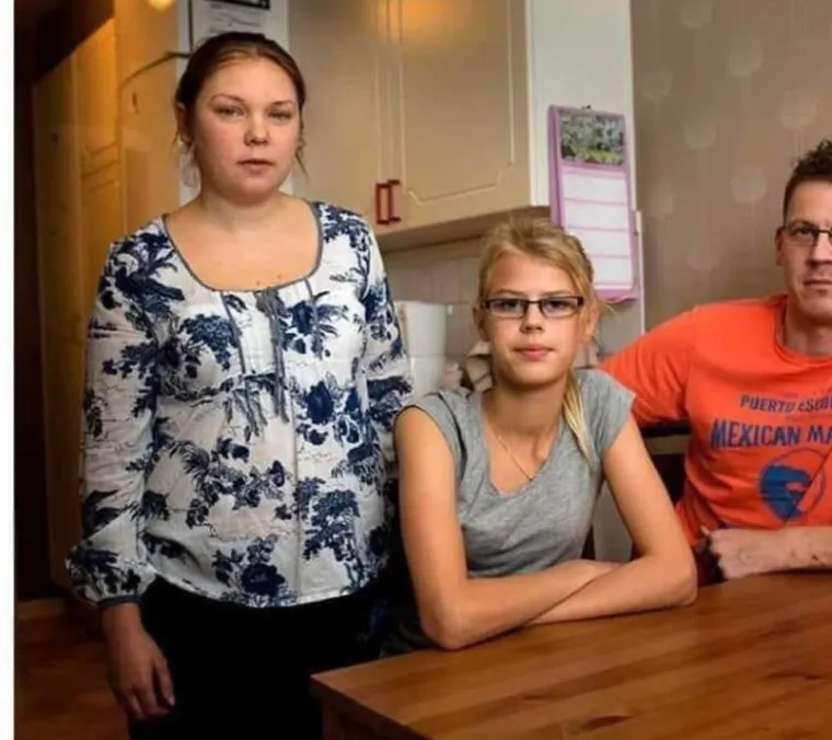 30-godi&scaron;nja majka (lijevo)