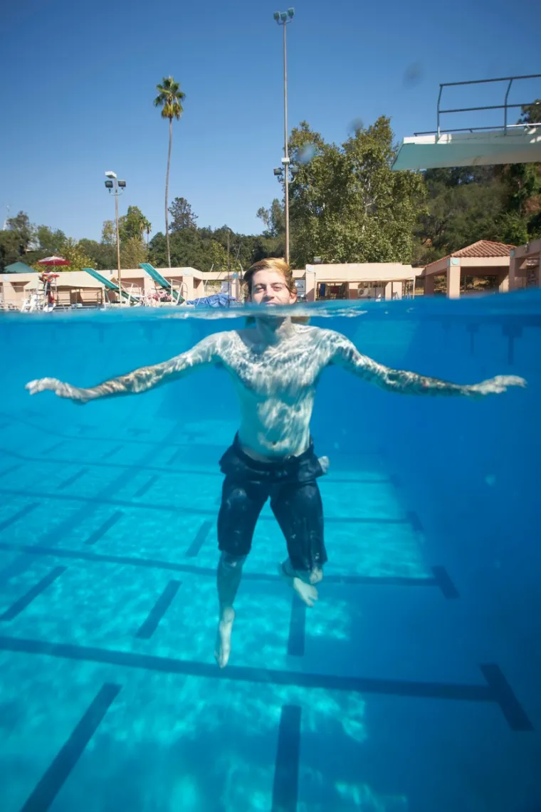 Krasio je kultni album Nirvane prije 30 godina, a sada ih tuži za - dječju pornografiju! 'Nisu mi prekrili genitalije...'