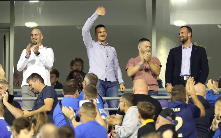 Prepoznajete li ova lica na tribinama Maksimira? Došli su podržati Dinamo protiv Šerifa