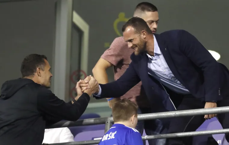 Prepoznajete li ova lica na tribinama Maksimira? Došli su podržati Dinamo protiv Šerifa