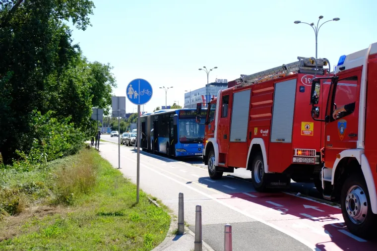 Autobus ZET-a zapalio se nasred ceste u Zagrebu
