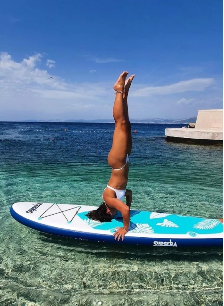 Hrvatska olimpijka pozirala u tangicama i mini-bikiniju, pokazala tijelo koje zaslužuje zlatnu medalju