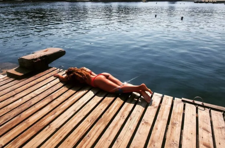 Hrvatska olimpijka pozirala u tangicama i mini-bikiniju, pokazala tijelo koje zaslužuje zlatnu medalju