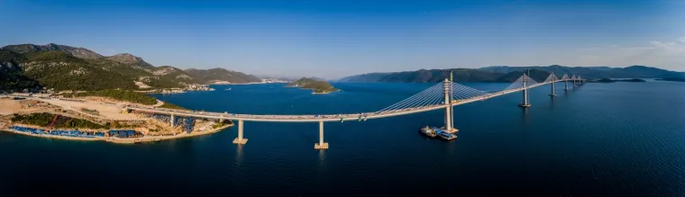 Nove fantastične fotografije hrvatskog ponosa: Pogledajte kako Pelje&scaron;ki most sada izgleda iz zraka!