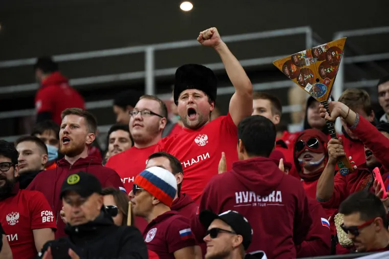 Rusi imaju veliku podršku, pogledajte kakva atmosfera vlada na stadionu