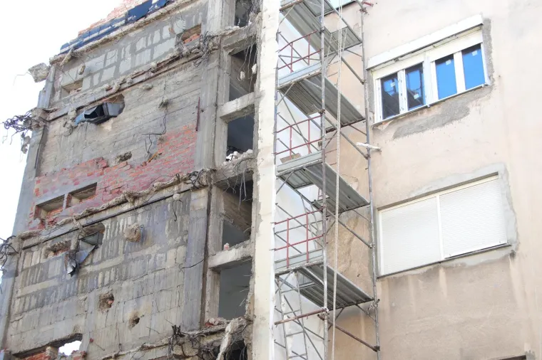 Simbol borbe radnica, ali i propasti: Ovako danas izgleda nekad slavna tekstilna tvornica Kamensko