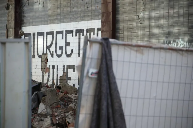 Simbol borbe radnica, ali i propasti: Ovako danas izgleda nekad slavna tekstilna tvornica Kamensko