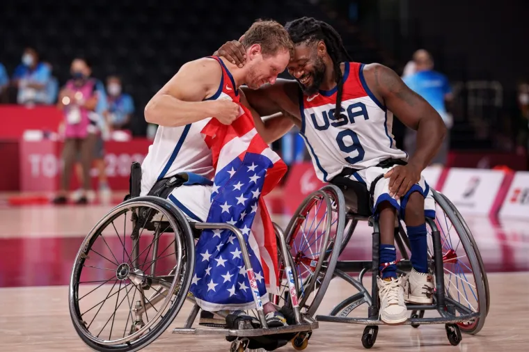 Ovako je spektakularno bilo u Tokiju: Zaplje&scaron;ćite ljudima koji su vi&scaron;e od sporta