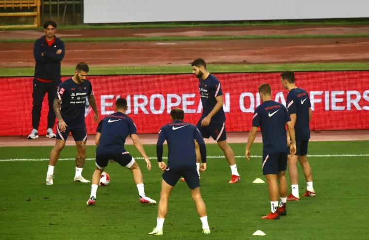 Hrvatska nogometna reprezentacija osjetila je poljudski travnjak: Pogledajte što su radili na treningu
