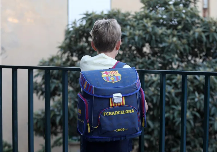 Prvi dan &scaron;kole je počeo! Pogledajte kako su se prva&scaron;ići sna&scaron;li i započeli svoje novo poglavlje u životu