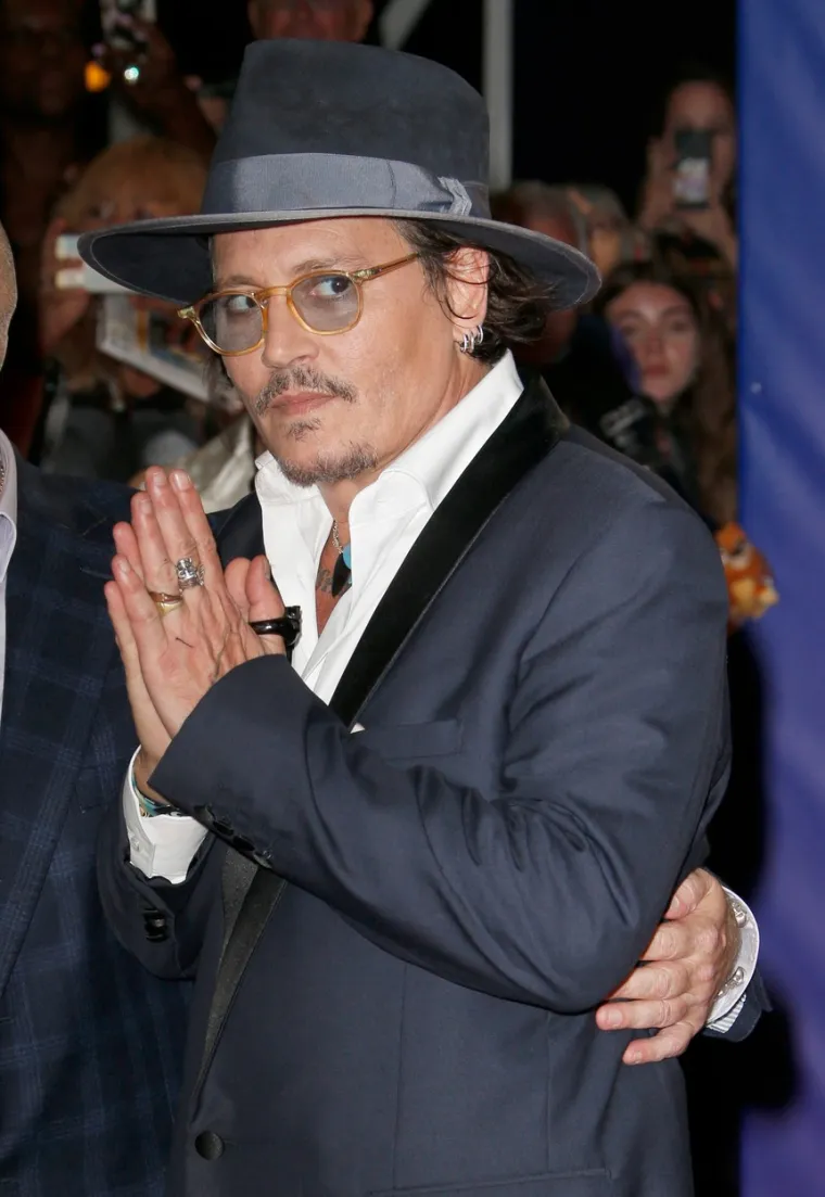 Johnny Depp iznenadio na crvenom tepihu: Nakon niza životnih tragedija, sam je priznao da je dotaknuo samo dno