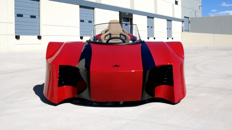 Prvi luksuzni sportski 'hovercraft': Upoznajte Arosu, superautomobil koji može voziti i na kopnu i po moru