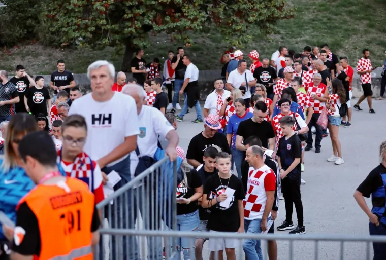 Poljud će gorjeti, pogledajte ove prizore ludila iz Splita