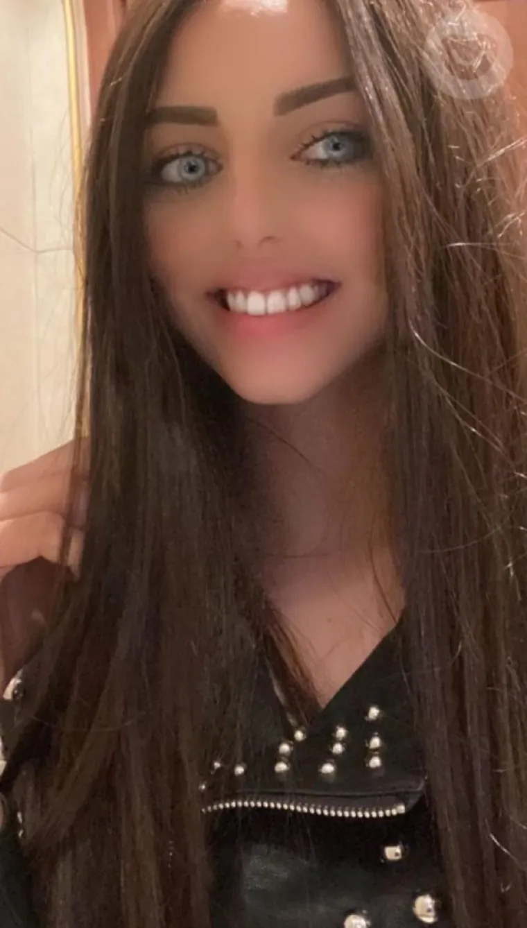 Susramlje na kvadrat: Jedno je suptilno naglasiti obline, ali one su definitivno otišle predaleko