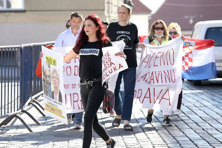 Na Markovom trgu održan prosvjed pod nazivom &Scaron;um u eteru protiv mjera Kriznog stožera
