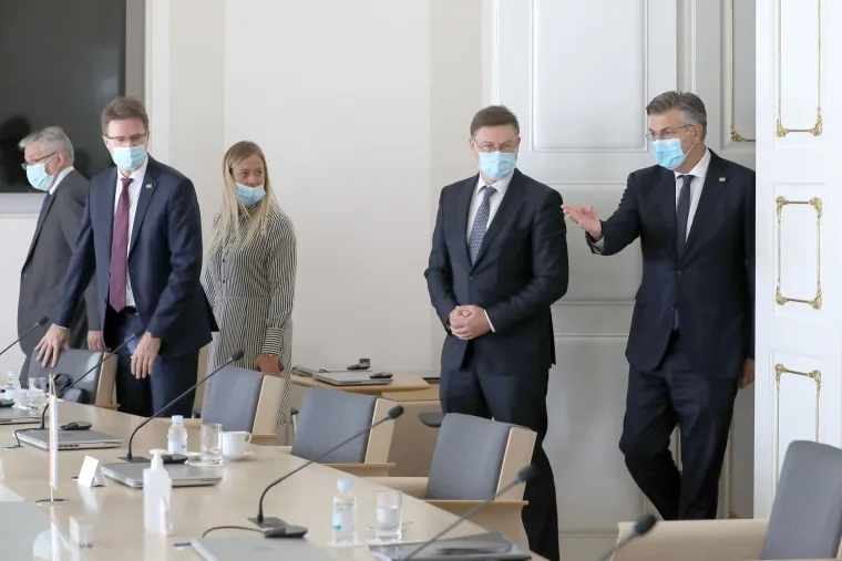 Plenković ugostio potpredsjednika Europske komisije za gospodarstvo Dombrovskisa