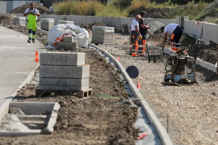 Spaja se osječki gornji i donji grad: Na veliko se gradi i uređenju &scaron;etnica na desnoj obali Drave