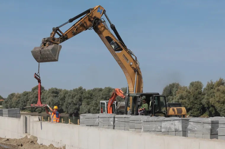 Spaja se osječki gornji i donji grad: Na veliko se gradi i uređenju &scaron;etnica na desnoj obali Drave