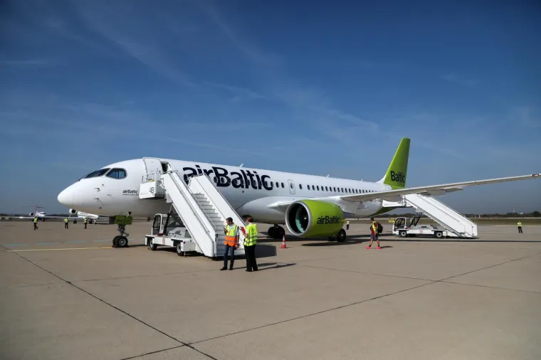 Zrakoplovna kompanija Airbus održala je prezentaciju zrakoplova tipa A220