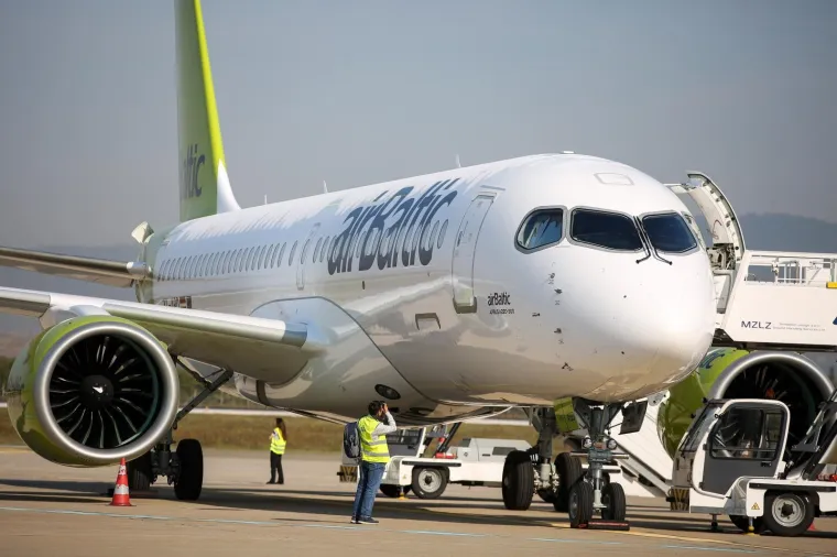 Zrakoplovna kompanija Airbus održala je prezentaciju zrakoplova tipa A220
