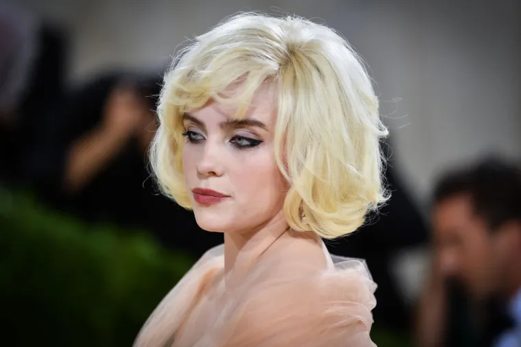Slavna pjevačica neodoljivo podsjeća na Marilyn Monroe: Svi su zurili u njene božanstvene obline