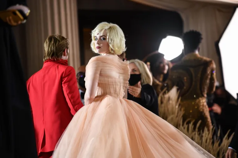 Slavna pjevačica neodoljivo podsjeća na Marilyn Monroe: Svi su zurili u njene božanstvene obline
