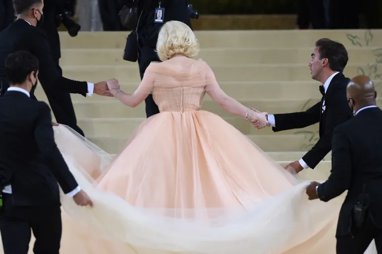 Slavna pjevačica neodoljivo podsjeća na Marilyn Monroe: Svi su zurili u njene božanstvene obline
