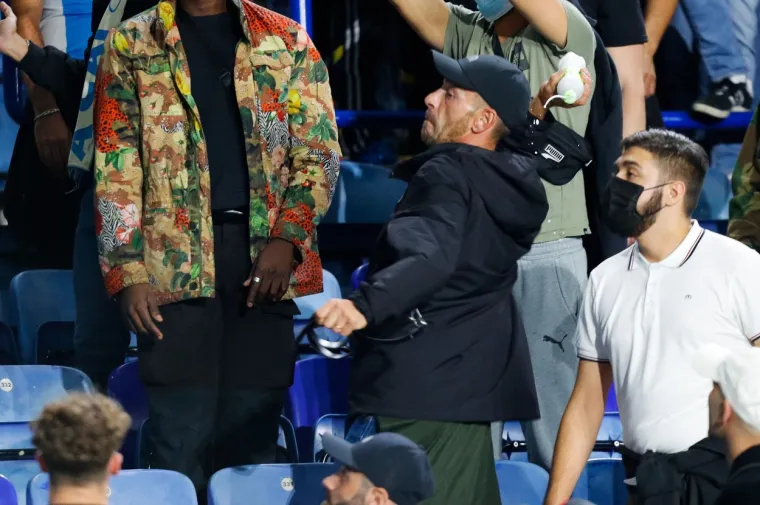 Ovi prizori ludila i pomračenja umova upravo obilaze planetu: U očima im se vidjela krv