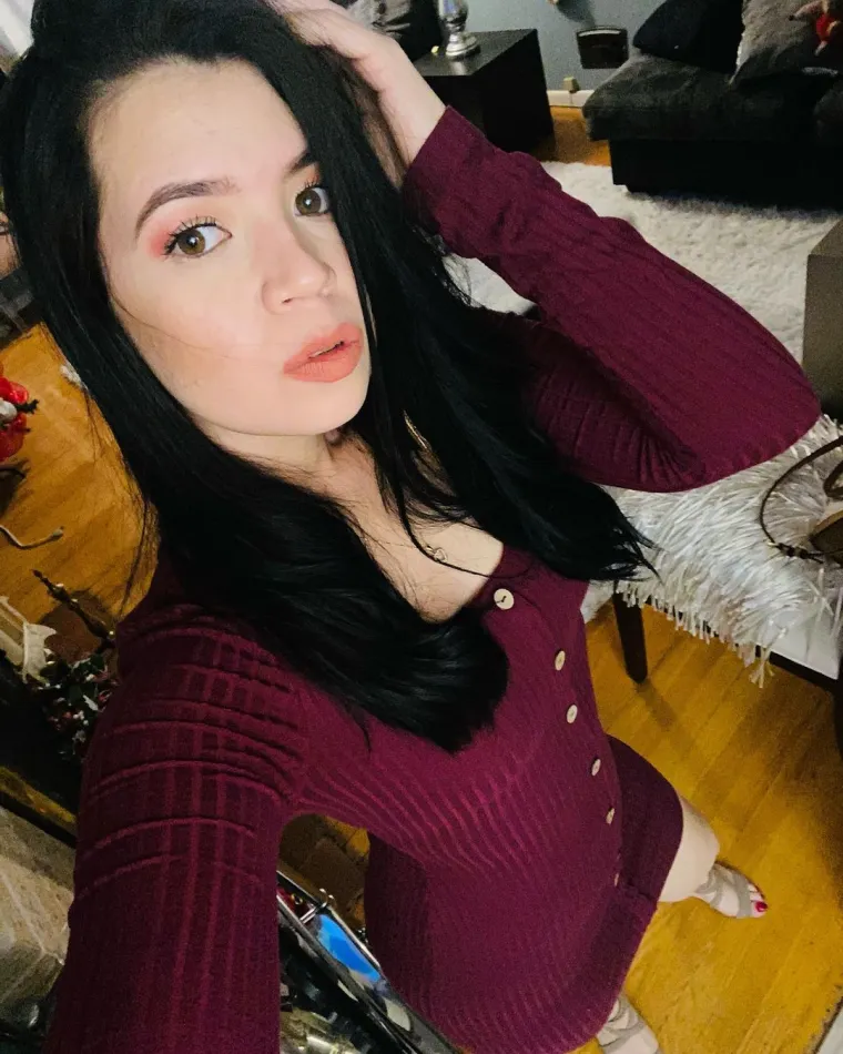 Međutim, odjedanput je nestala s medijske scene, a njezin profil na Instagramu javnosti je otkrio da danas živi tisućama kilometara dalje, u američkom gradu Grand Rapidsu, gdje je pronašla sasvim drugačiji posao.