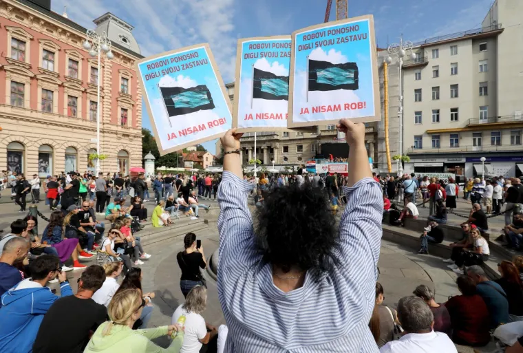 U Zagrebu Festival slobode! Sudionici prosvjeduju protiv ograničenja, kritizirali ih i premijer i članovi Stožera