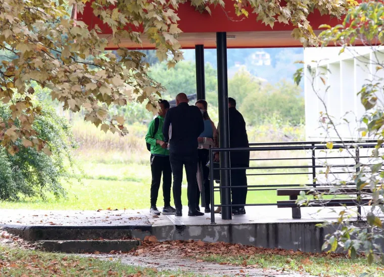 Socijalna služba bila kod roditelja učenika iz Zagorja zbog maske. Otac bio u &scaron;koli s odvjetnicom: 'Nismo jo&scaron; gotovi'