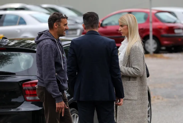 Socijalna služba bila kod roditelja učenika iz Zagorja zbog maske. Otac bio u &scaron;koli s odvjetnicom: 'Nismo jo&scaron; gotovi'