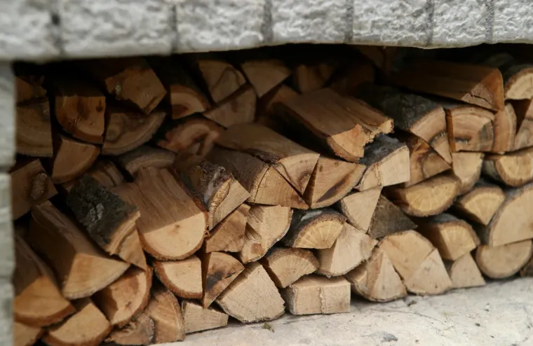 Josip iz Ko&scaron;uta kod Trilja od kamena izrađuje minijaturne kuće, pogledajte ta umjetnička djela