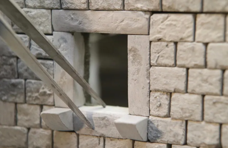 Josip iz Ko&scaron;uta kod Trilja od kamena izrađuje minijaturne kuće, pogledajte ta umjetnička djela