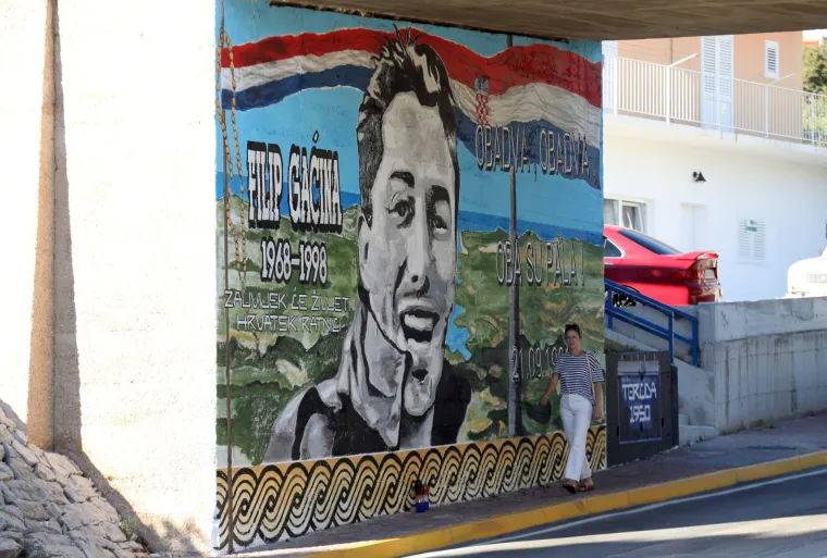 U Primo&scaron;tenu napravljen povijesni mural 'Obadva, obadva, oba su pala!'