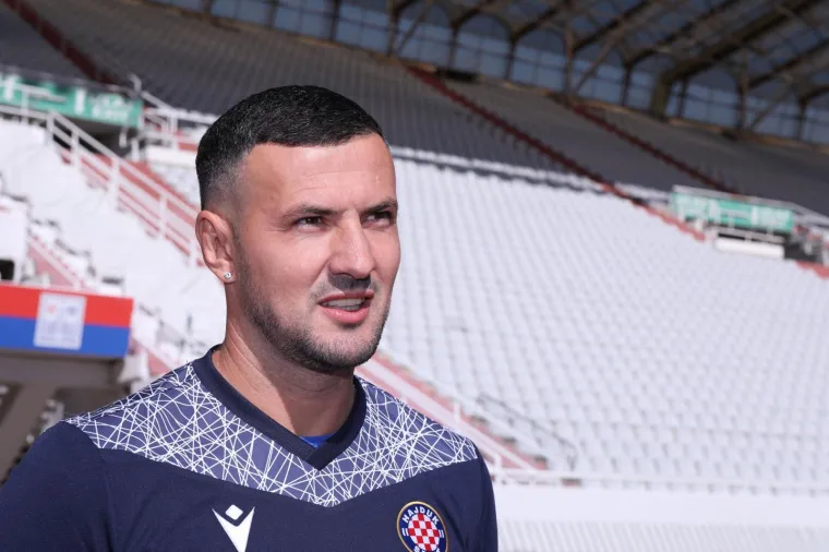 U manje od 24 sata dvije bombe s Poljuda, Dalmacija u transu: Nikoličius šokirao čitav HNL; 'Prijatelju, nisam čarobnjak'