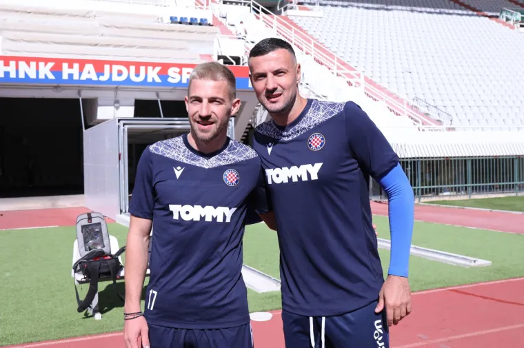 U manje od 24 sata dvije bombe s Poljuda, Dalmacija u transu: Nikoličius &scaron;okirao čitav HNL; 'Prijatelju, nisam čarobnjak'