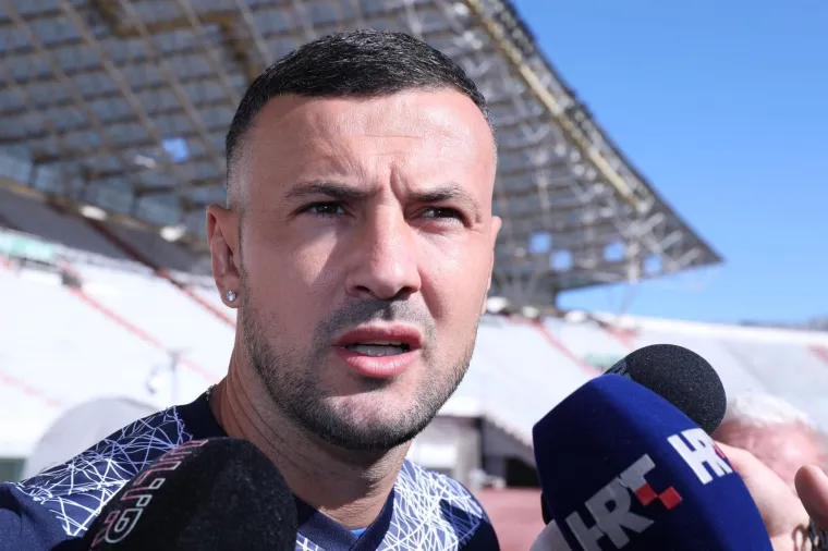 U manje od 24 sata dvije bombe s Poljuda, Dalmacija u transu: Nikoličius &scaron;okirao čitav HNL; 'Prijatelju, nisam čarobnjak'