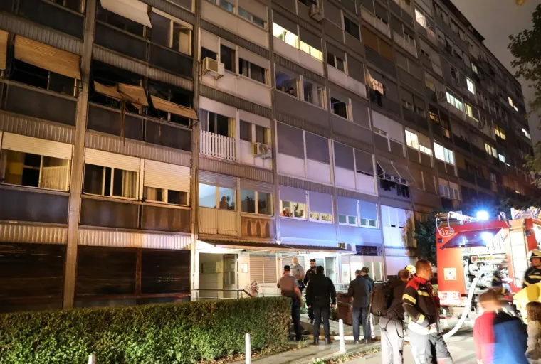 U požaru stana u Zapruđu smrtno stradao mu&scaron;karac